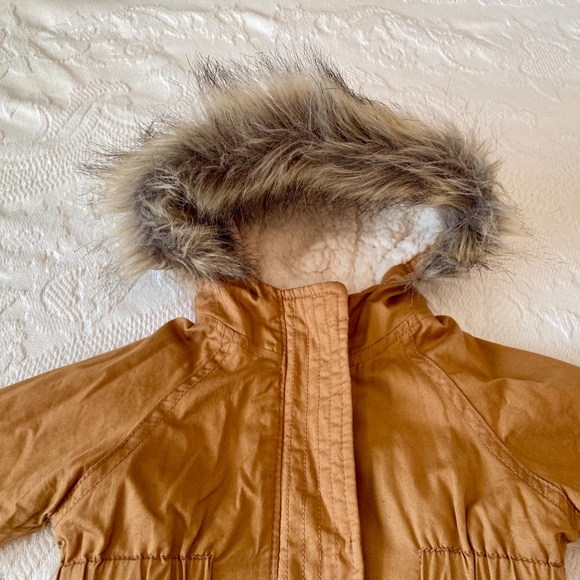 Unisex Old Navy 12-18 Month Coat - Picture 2 of 6